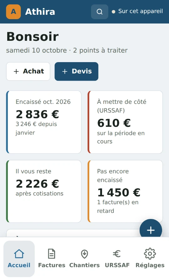 Athira sur téléphone : l’accueil avec les chiffres du mois.